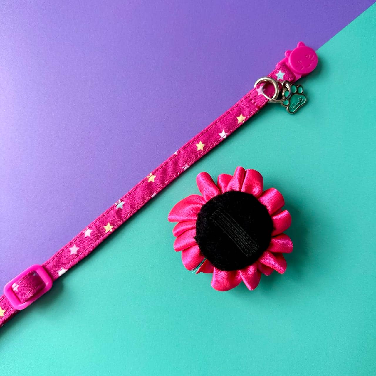 Collar para gatos con flor bicolor aguamarina y fucsia - Estrellas