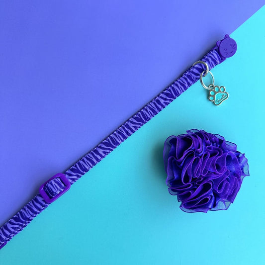 Collar para gatos Cebra lila con flor tul morada