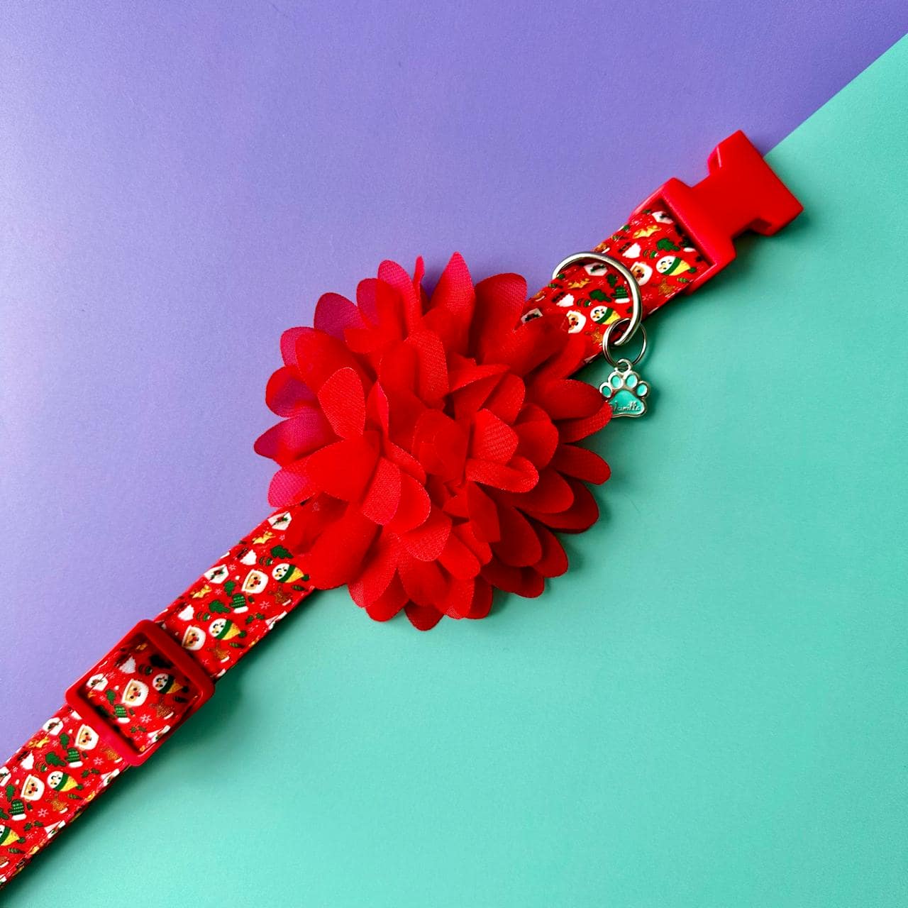 Collar para perros con flor seda de Navidad - Papá Noél