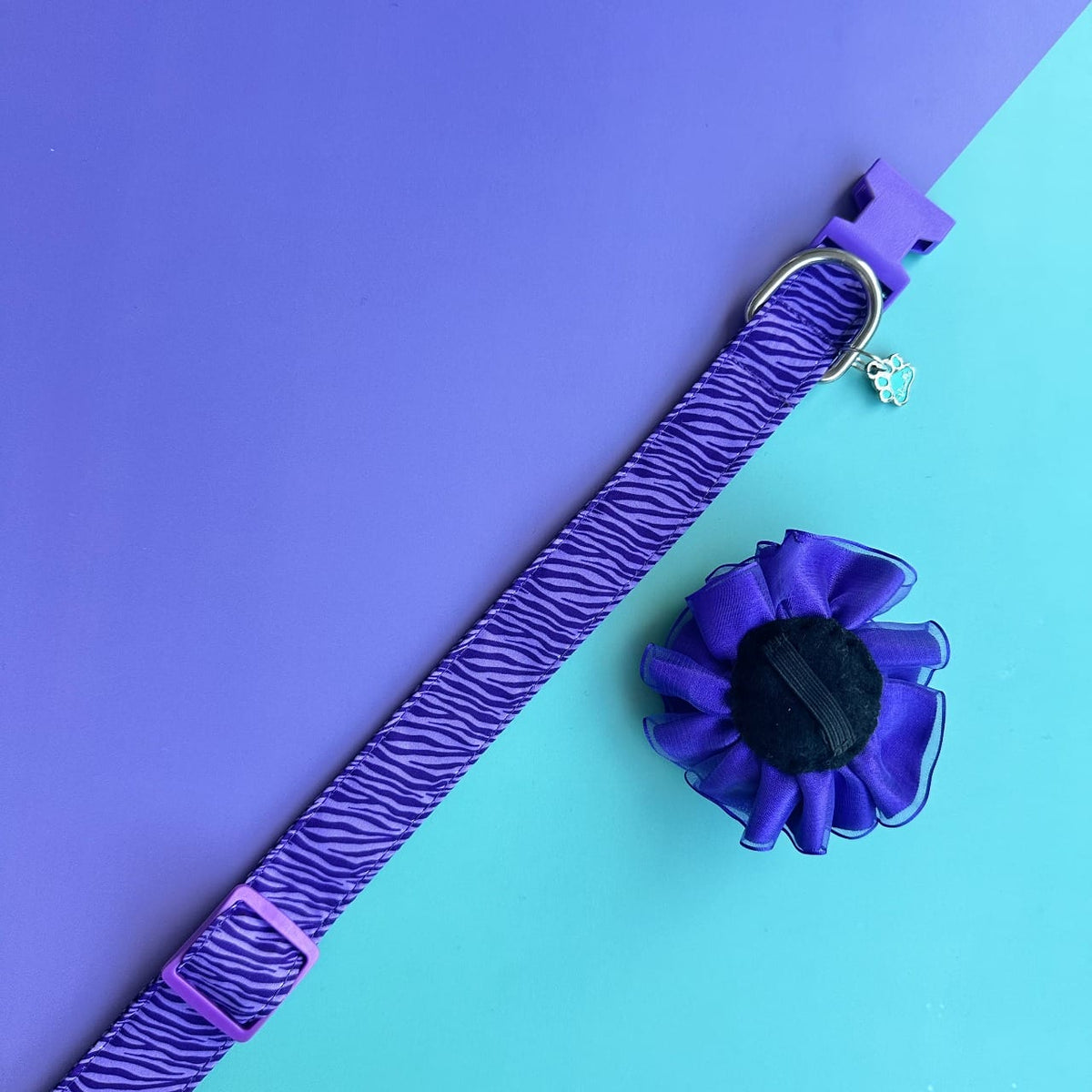 Collar para perros con flor tul morada - Cebra lila
