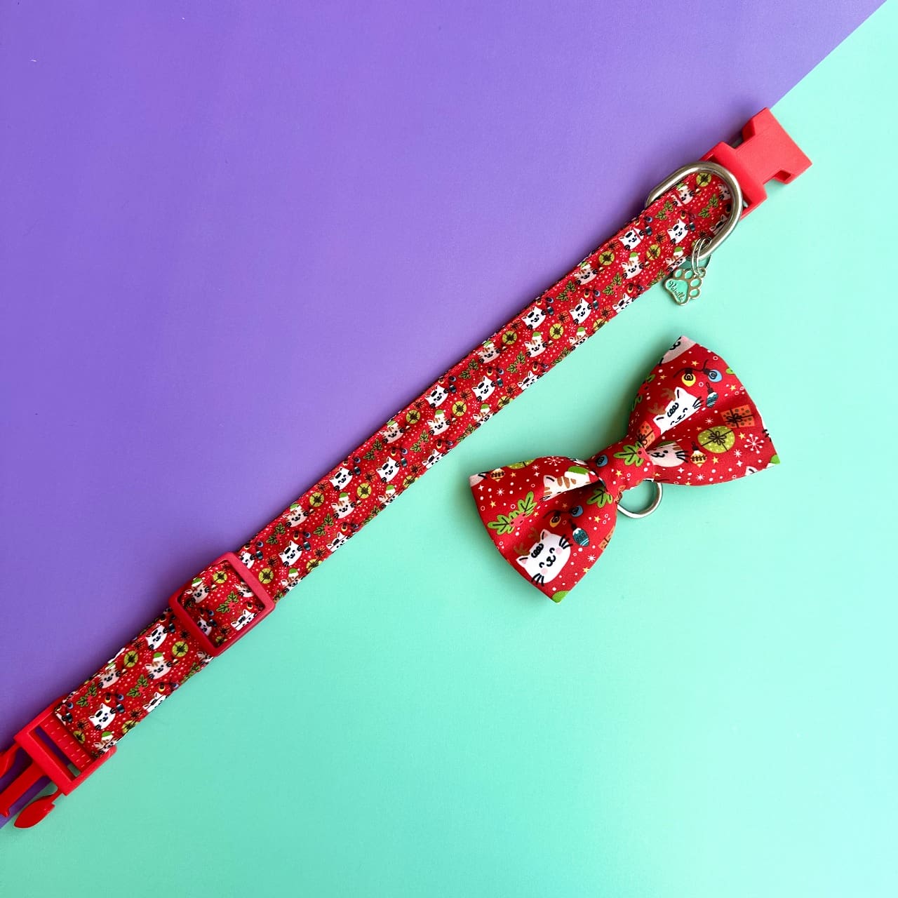 Corbatín para perros de Navidad gatuna