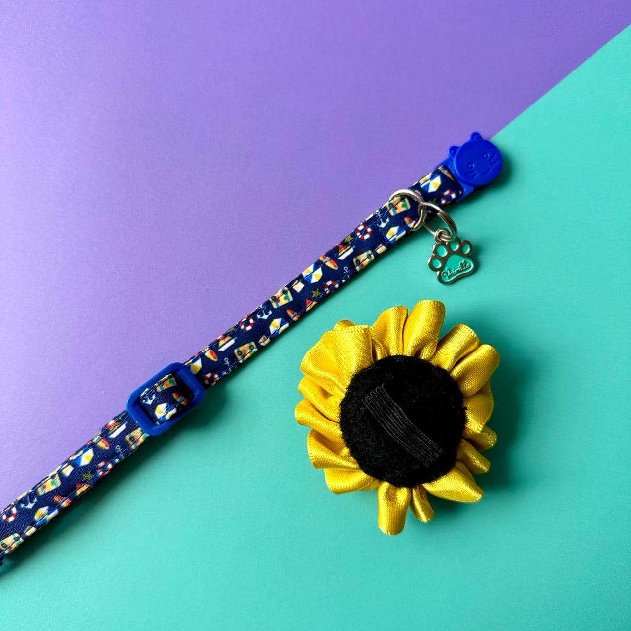 Collar para gatos con flor bicolor amarillo y azul - Playa