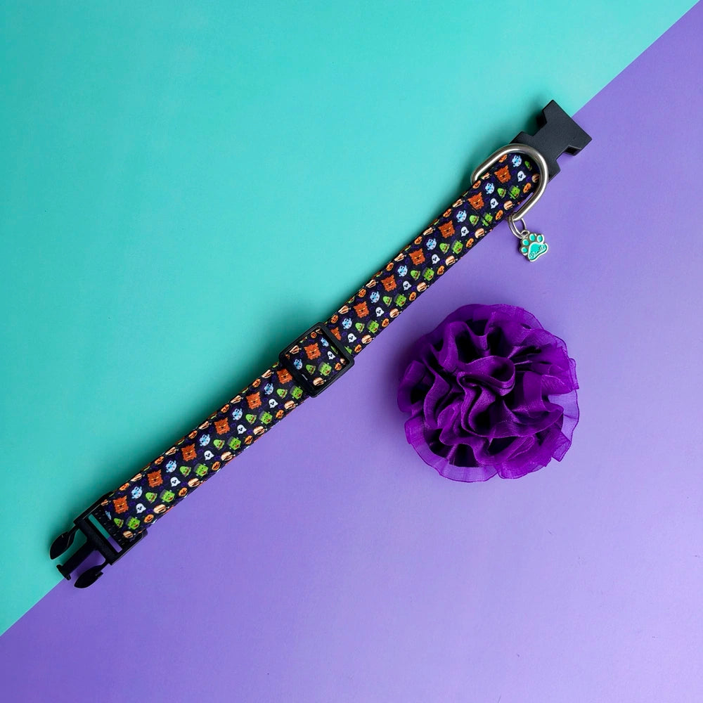 Collar Halloween Monstruos para perros y flor de tul morada removible separados