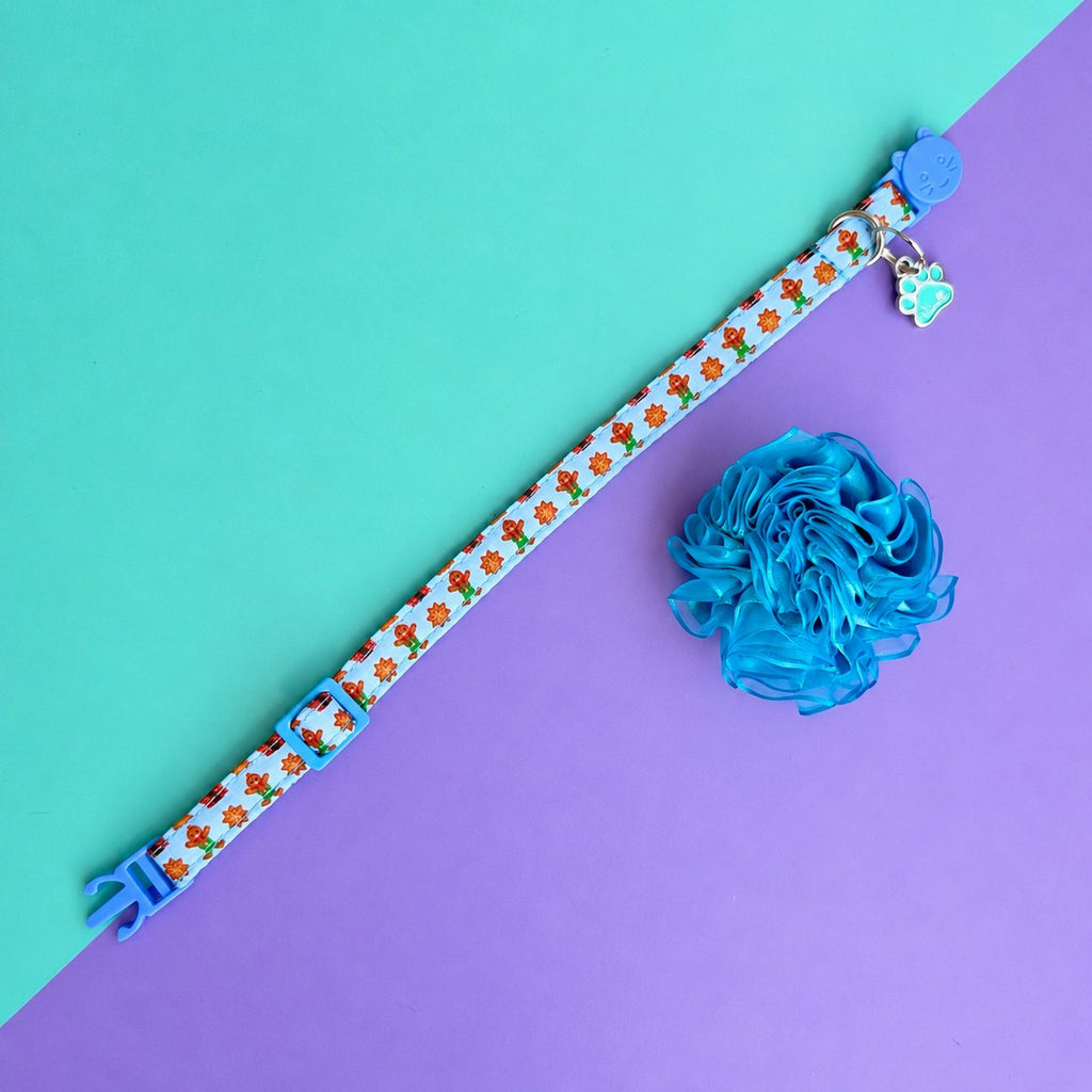 Collar Dulce Navidad y flor tul azul desmontable
