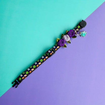 Collar ajustable para gatos Halloween Monstruos extendido, con rosas moradas y lila y broche de gato