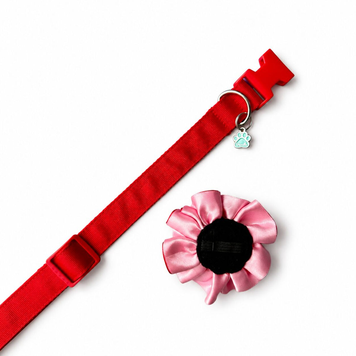 Collar para perros rojo con flor rosada removible