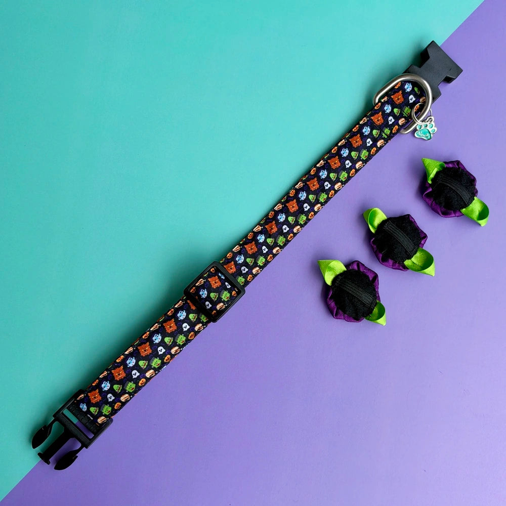 Reverso de las rosas moradas con elásticos para sujetarlas al collar Halloween Monstruos