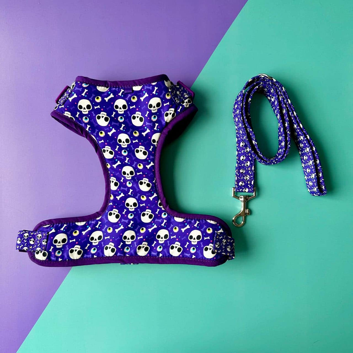 Pechera para perros con correa Halloween calaveras