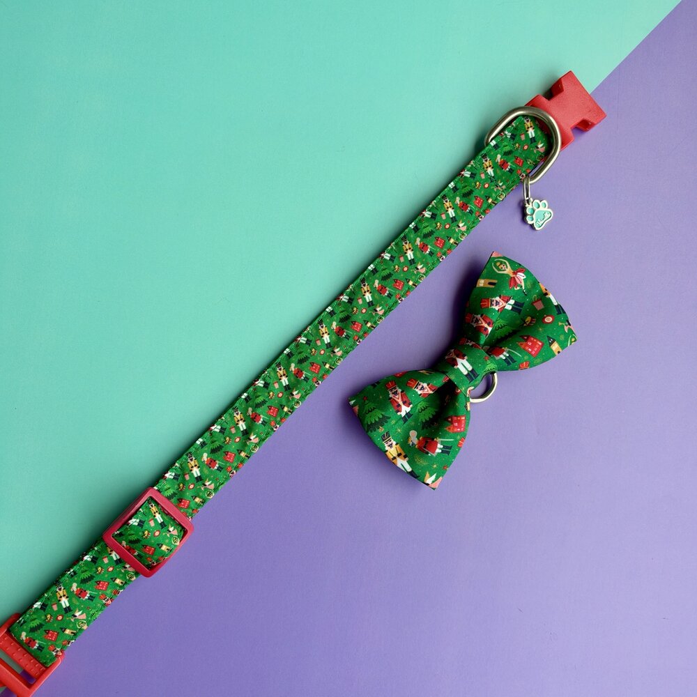 Corbatín para perro de Navidad Cascanueces desmontable junto al collar