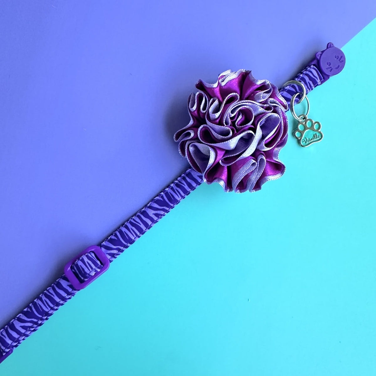 Collar para gatos con flor bicolor morado y lila - Cebra lila