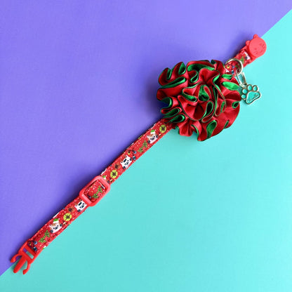 Collar para gatos con flor bicolor de Navidad gatuna