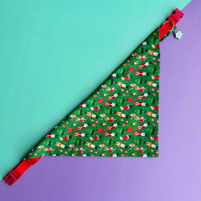 Pañoleta Cascanueces para perro con collar graduable