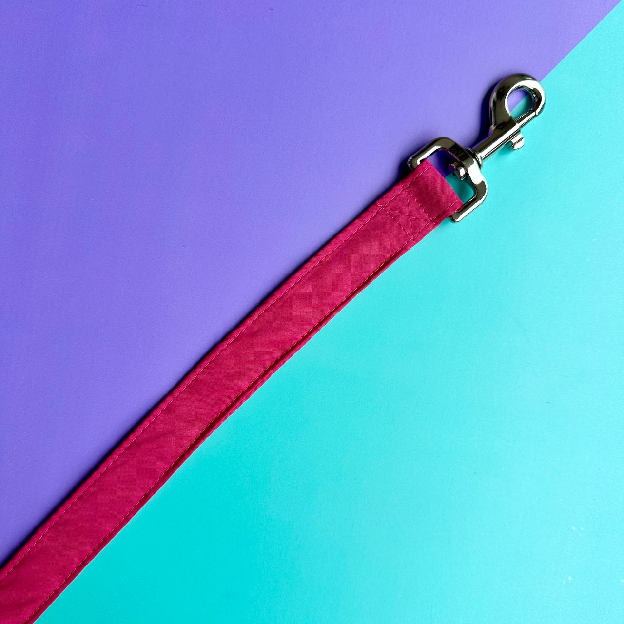 Pechera para perros antitirones fucsia con correa